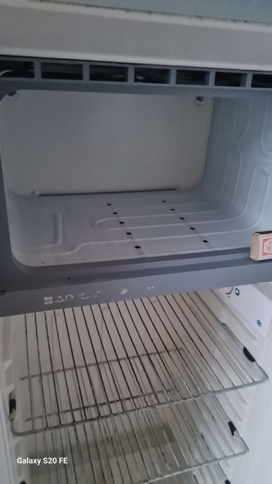 Продається холодильник