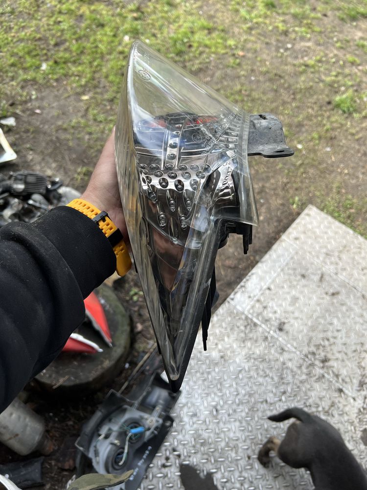 Kymco people 125 lampa tył