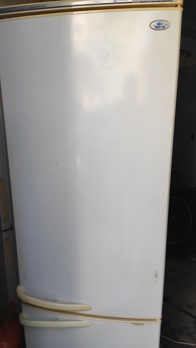 Продам холодильник Атлант, б/к .Стан збережений,хороший працюєл добре