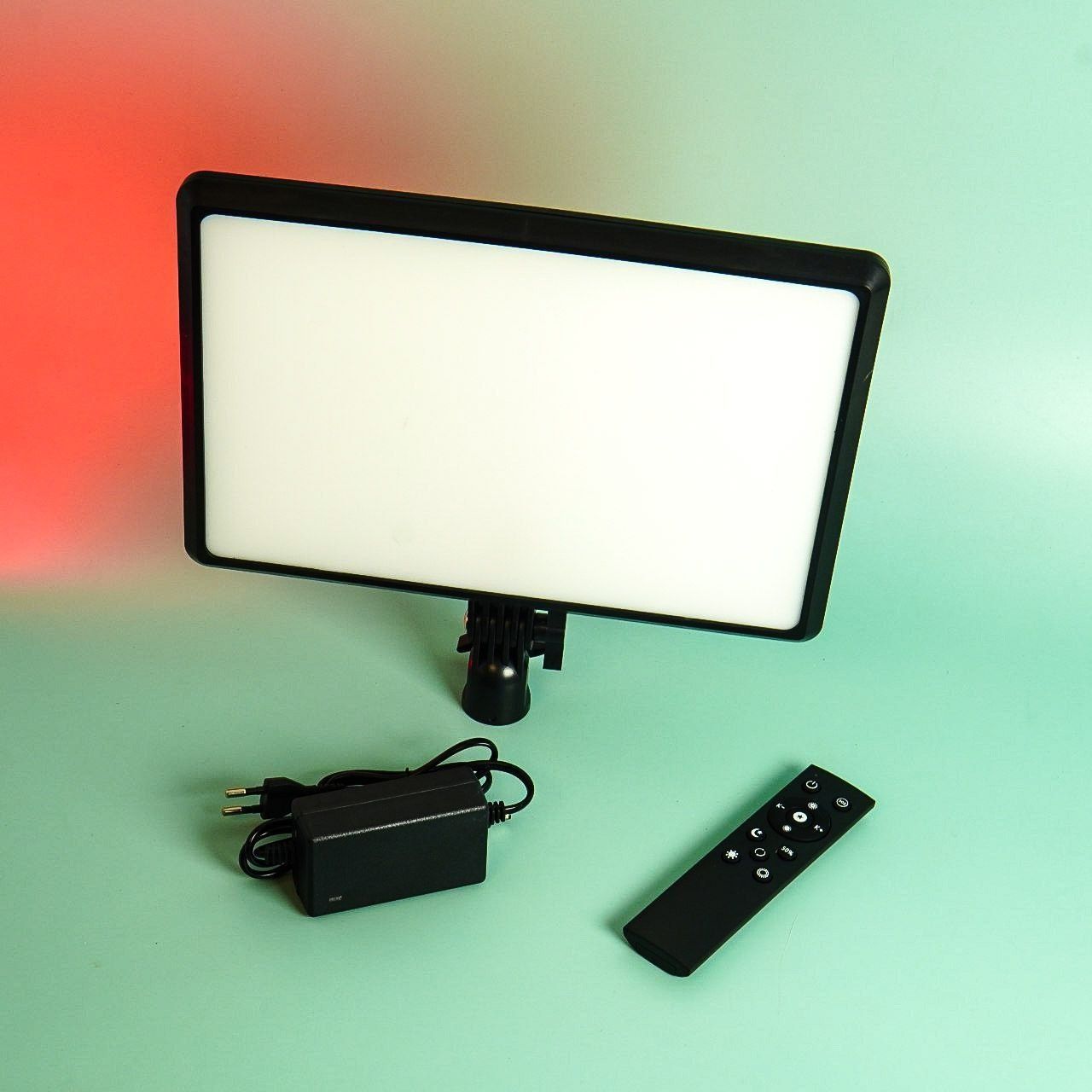 Панель светодиодная постоянный свет 12” 224 LED 24Вт 3000-6000К AC Pro