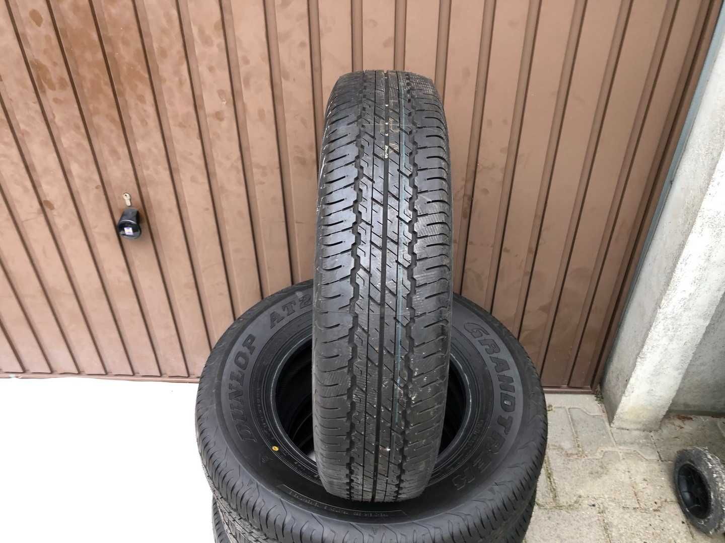 195/80R15 DUNLOP GRANDTREk AT 20 Suzuki Jimny