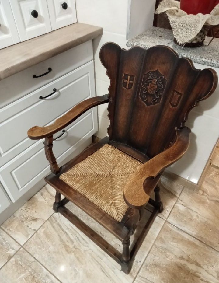 Piękne krzesło z charakterem Wrocław