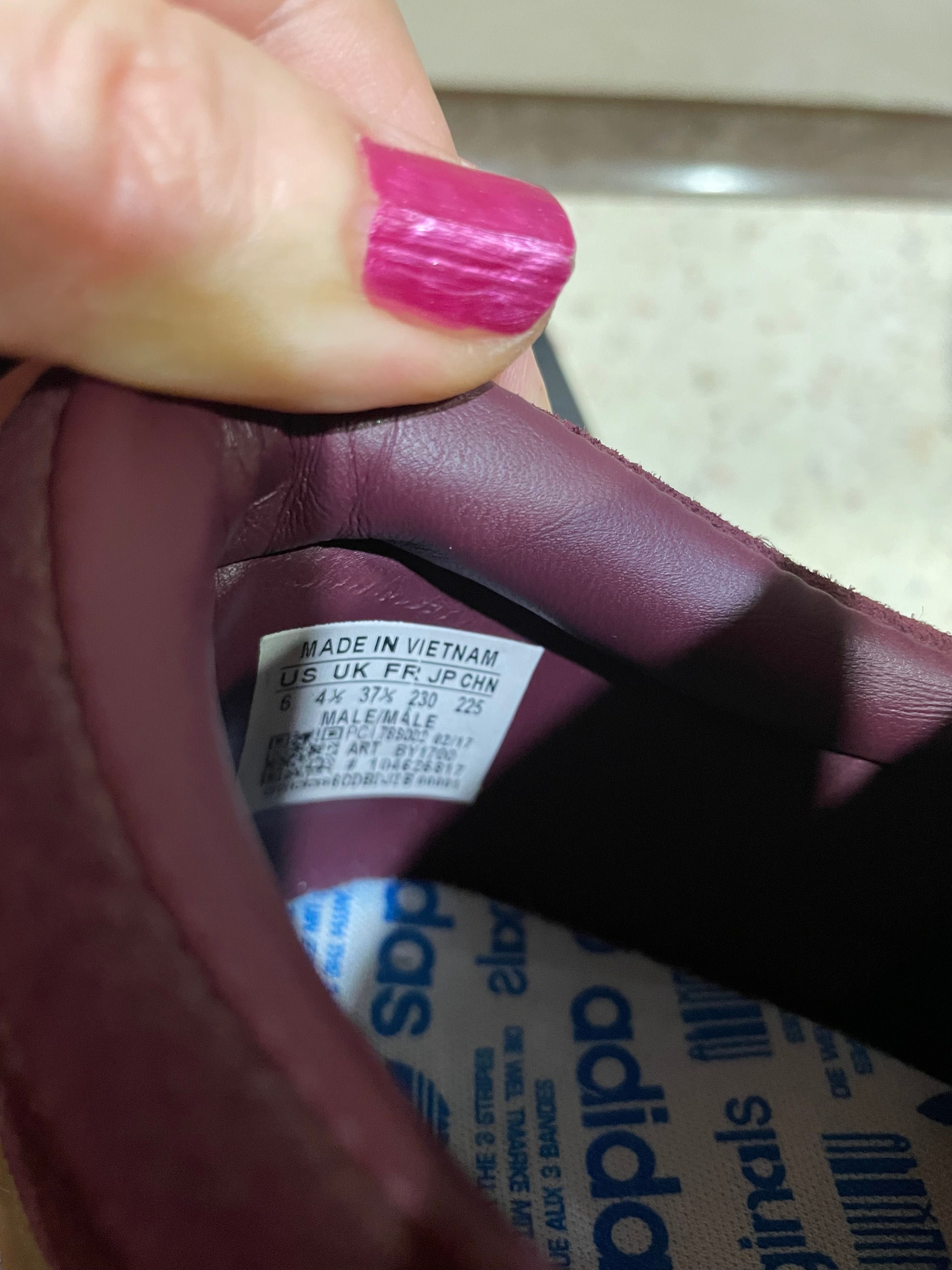 Мокасины кроссовки Adidas, цвет бургундия 37р