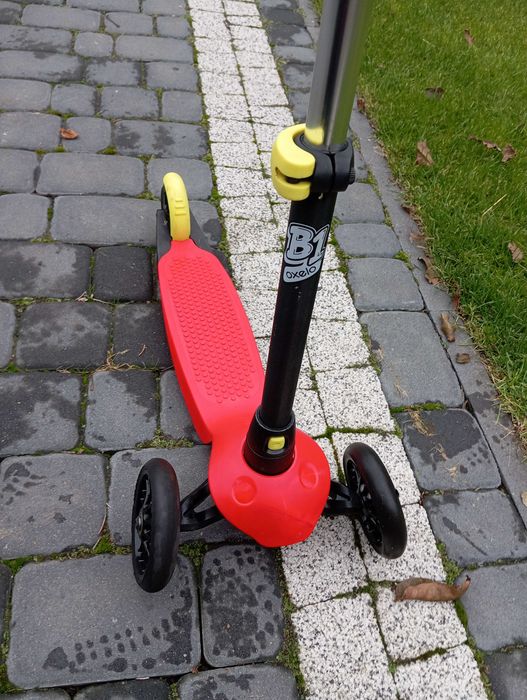 Hulajnoga oxelo 3-kołowa czerwona. Dla dziecka