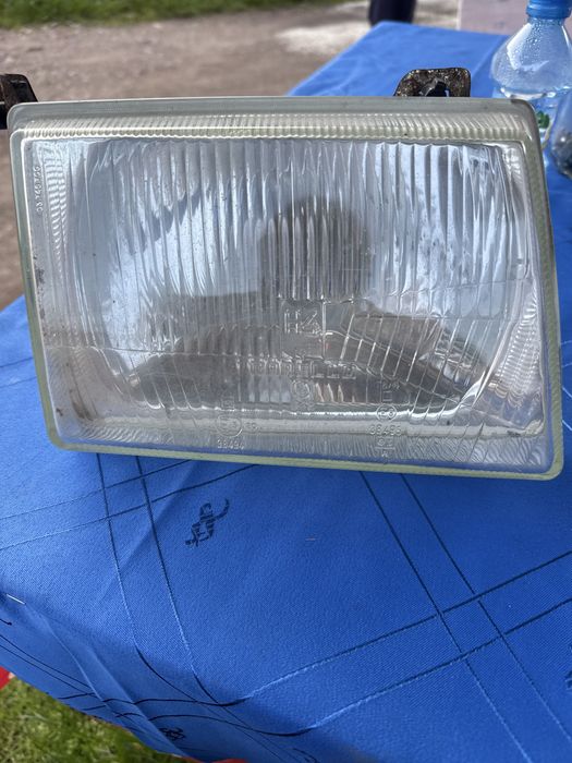 Lampa przod Ford Escort mk3