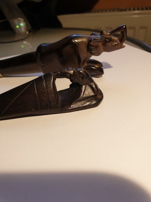 Otwieracz do kapsli + nożyk do gazet SŁOŃIE