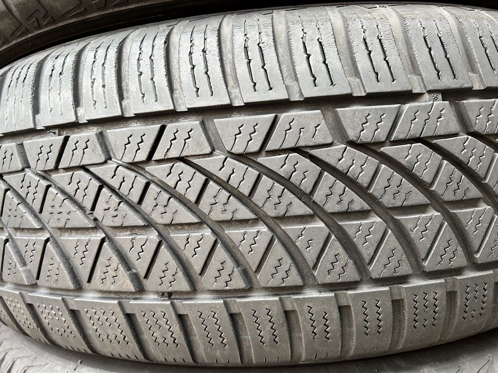 Шины всесезонные 2шт 215/70/R15 Hankook Kinegy4S