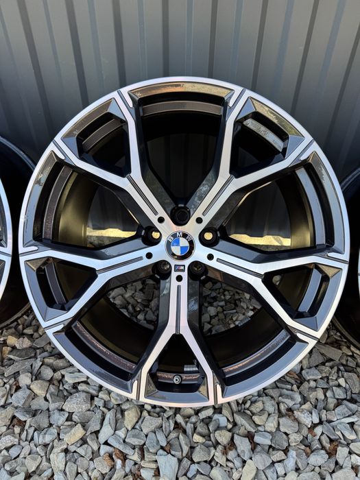 Продам оригінальні титани/диски BMW R21 741 м стиль з датчиками тиску