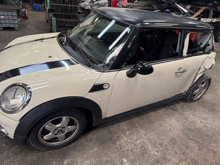 MINI II COOPER D para Peças