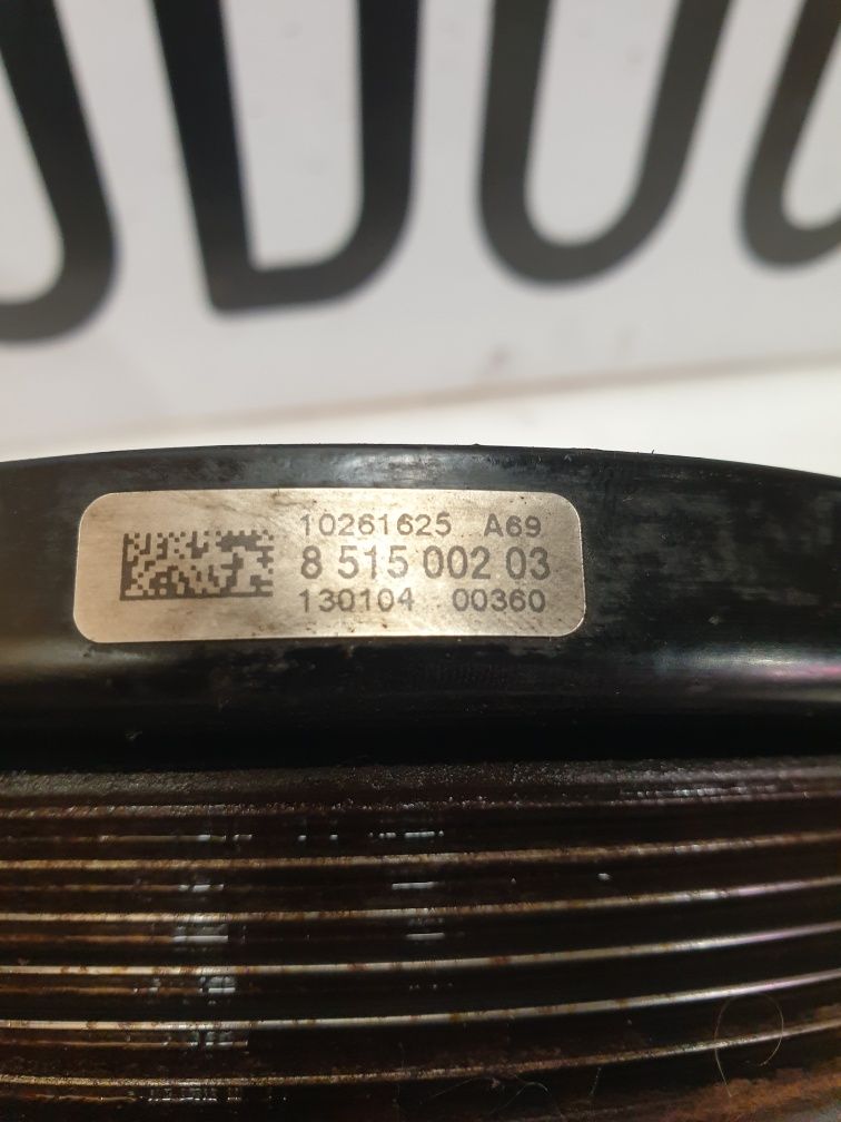 Koło pasowe wału BMW N57 313 koni n57z F10 F11 F25 F26 3.0d części