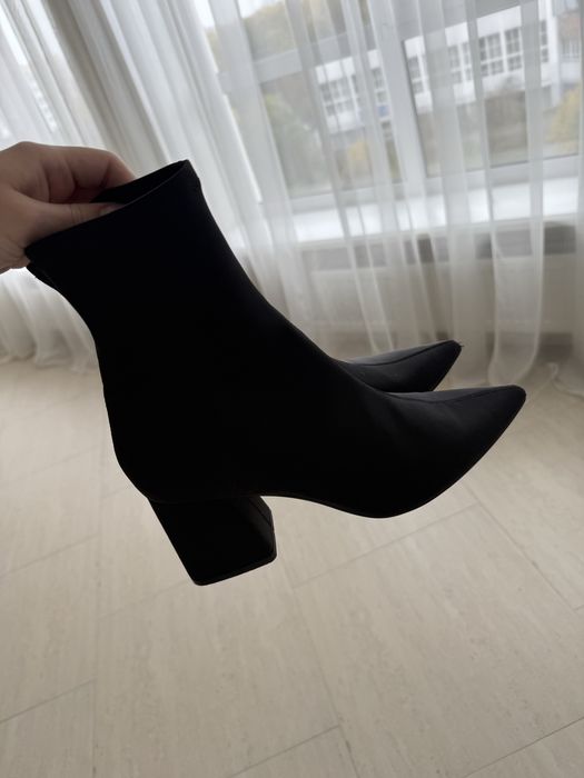 Бодинки Stradivarius