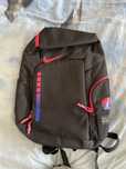 Mala nike elite preta e multicolorida