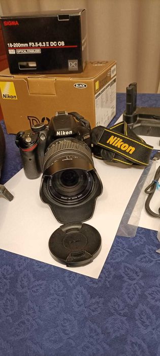 Nikon D3200 e lente SIGMA DC 18-200mm