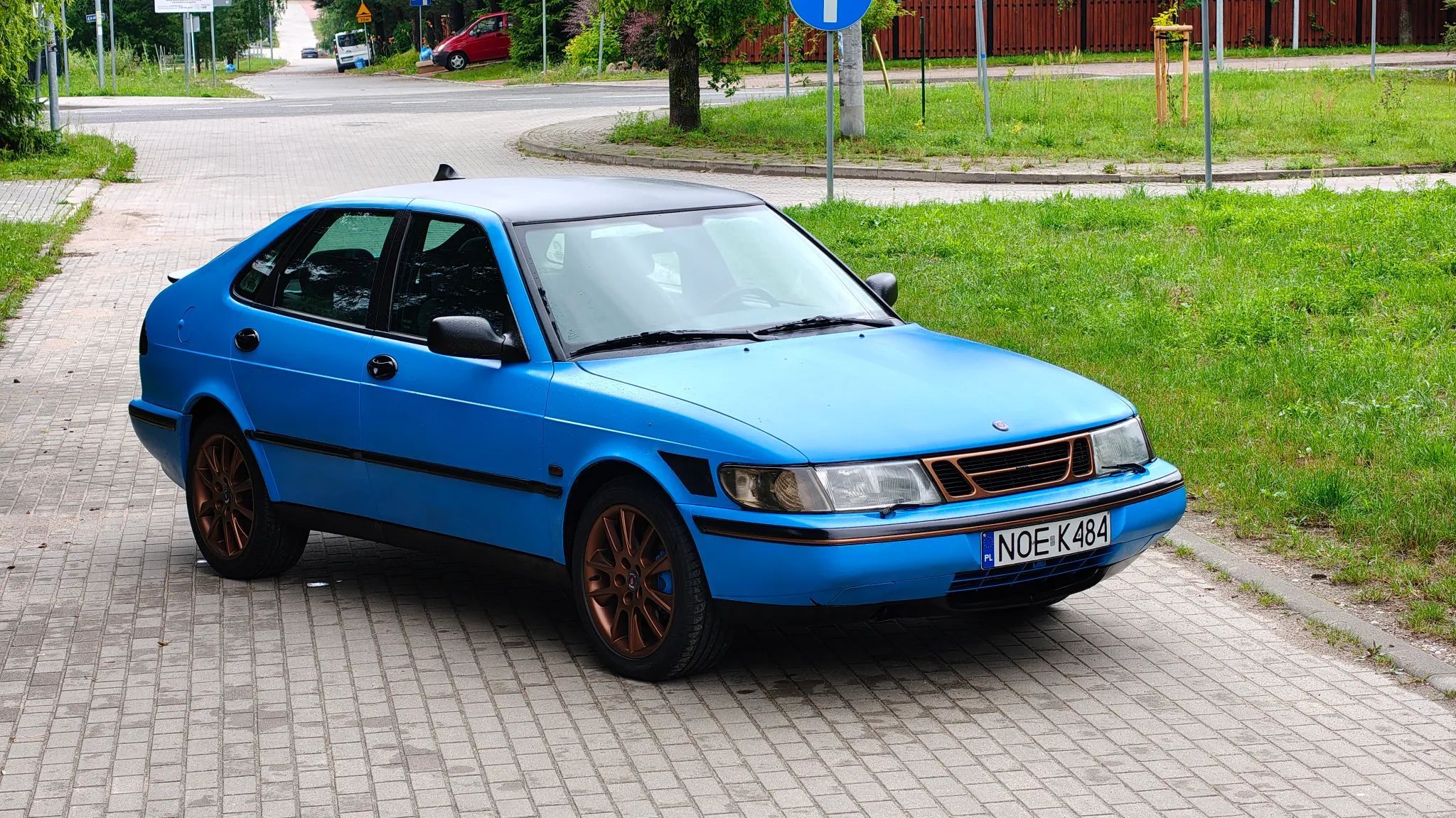 Saab 900 Turbo 240km.