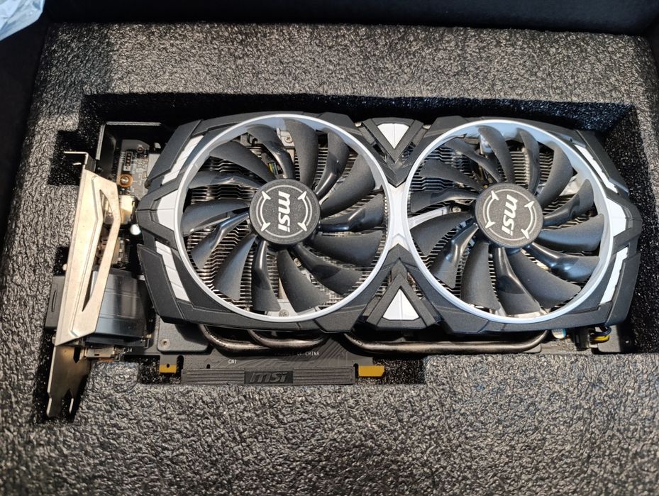 MSI GeForce GTX 1070 TI ARMOR 8GB GDDR5 VR Ready