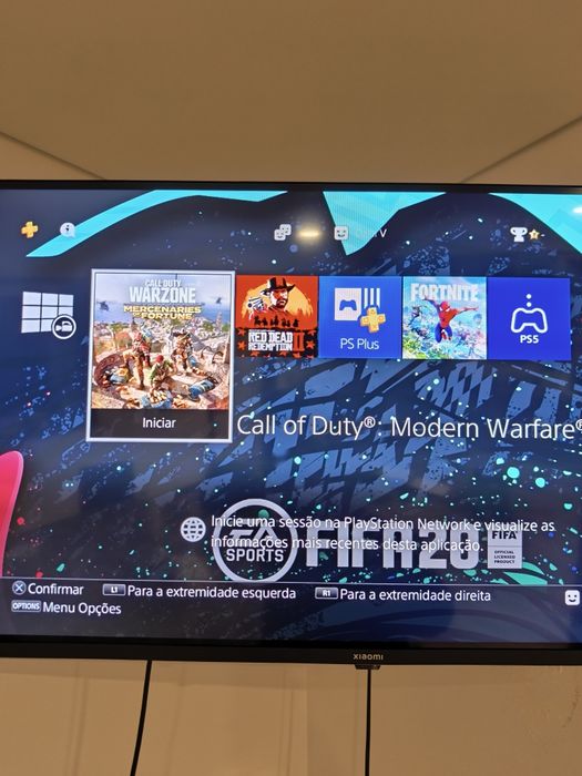 PlayStation 4 com jogos