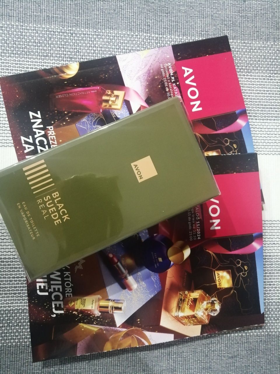 Avon Black Suede Real 100 ml
