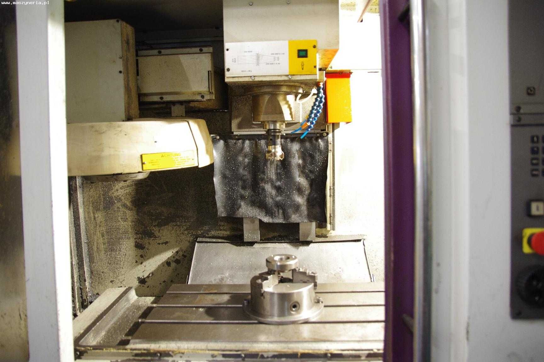 Centrum obróbcze pionowe CNC BRIDGEPORT VMC 600/22 Digital