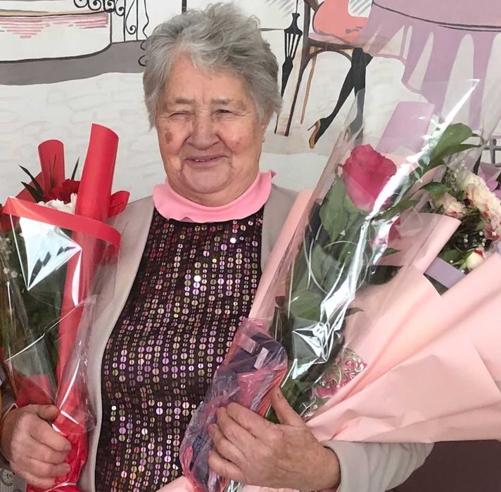 Потрібен догляд за лежачою бабусею похилого віку в обмін на ЖИТЛО