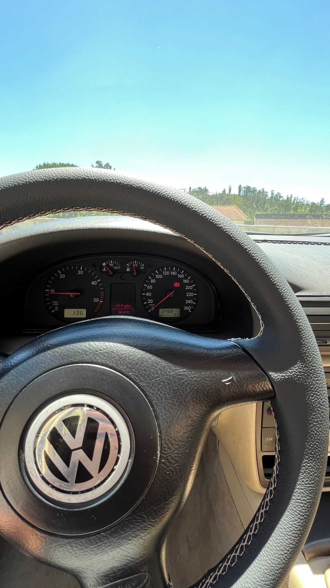 VW Passat 1.9 TDI 115CV com Teto de abrir elétrico, 246.815 Km