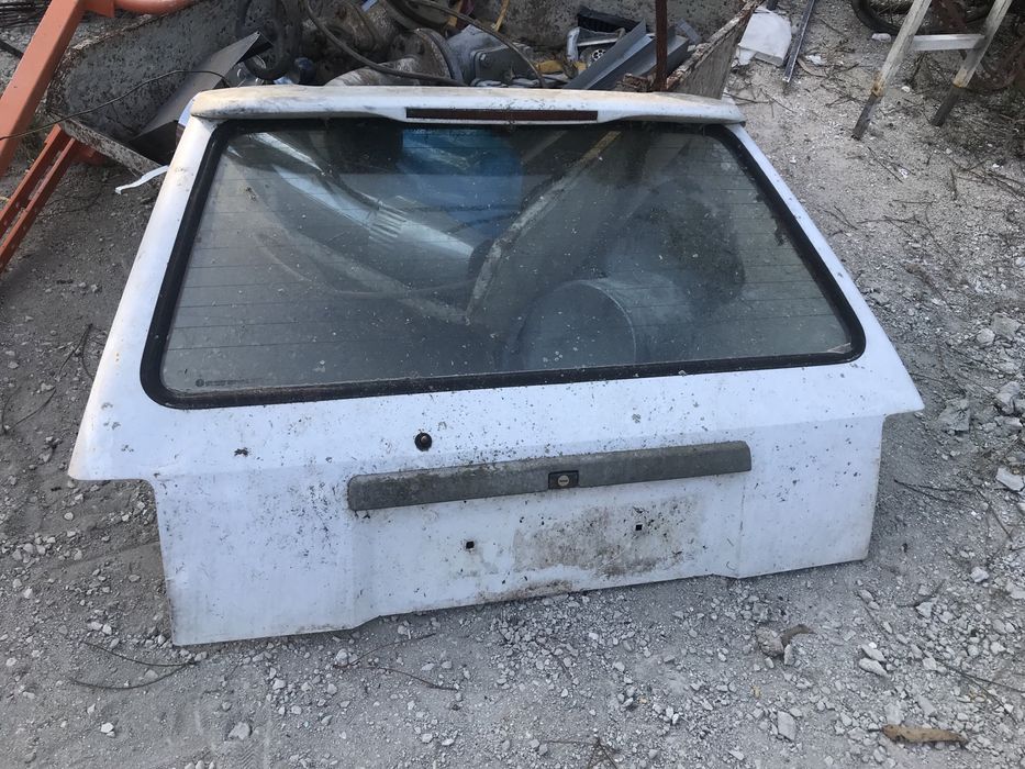 Mala cofre opel corsa A mk1