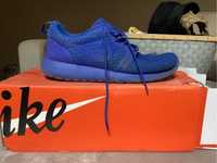 Nike Men’s Roshe One Hyp Running shoe