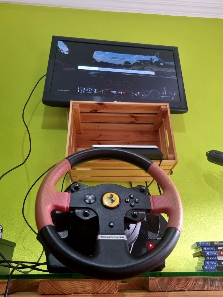 PS4 Gran Turismo Edition 1TB, 6 jogos, comandos e volante