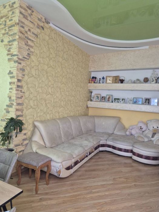 Продаж 2 -х кімнатної квартири в районі Медколеджу!