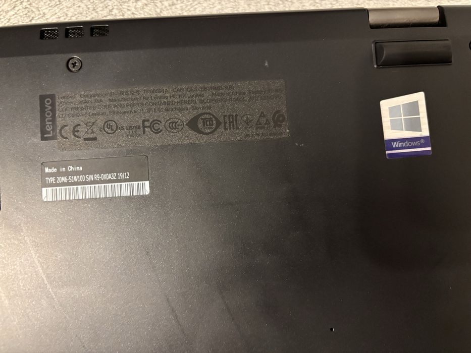 Laptop Lenovo 14 cali