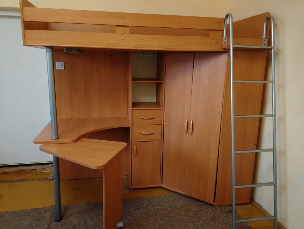 Łużo Piętrowe z oświetleniem