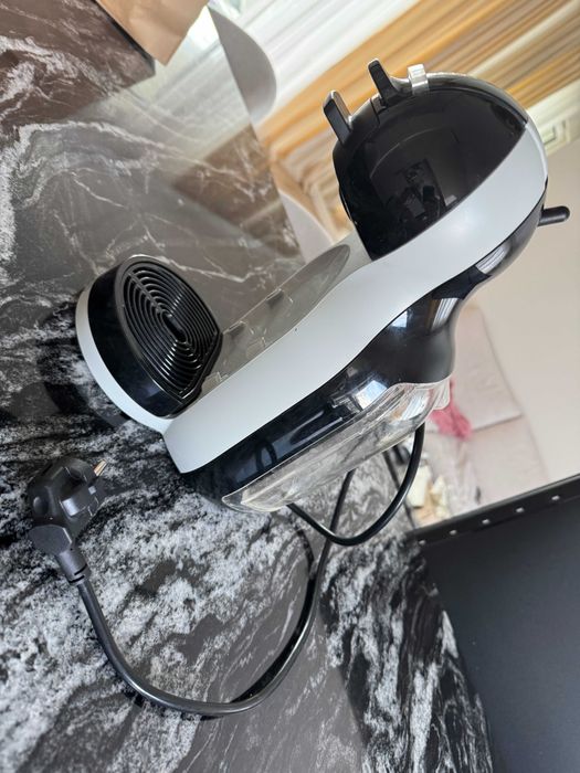 Ekspres do kawy Delonghi Nescafe Dolce Gusto MiniMe