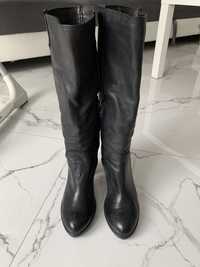 Czarne skórzane buty Vero Cuoio r. 39
