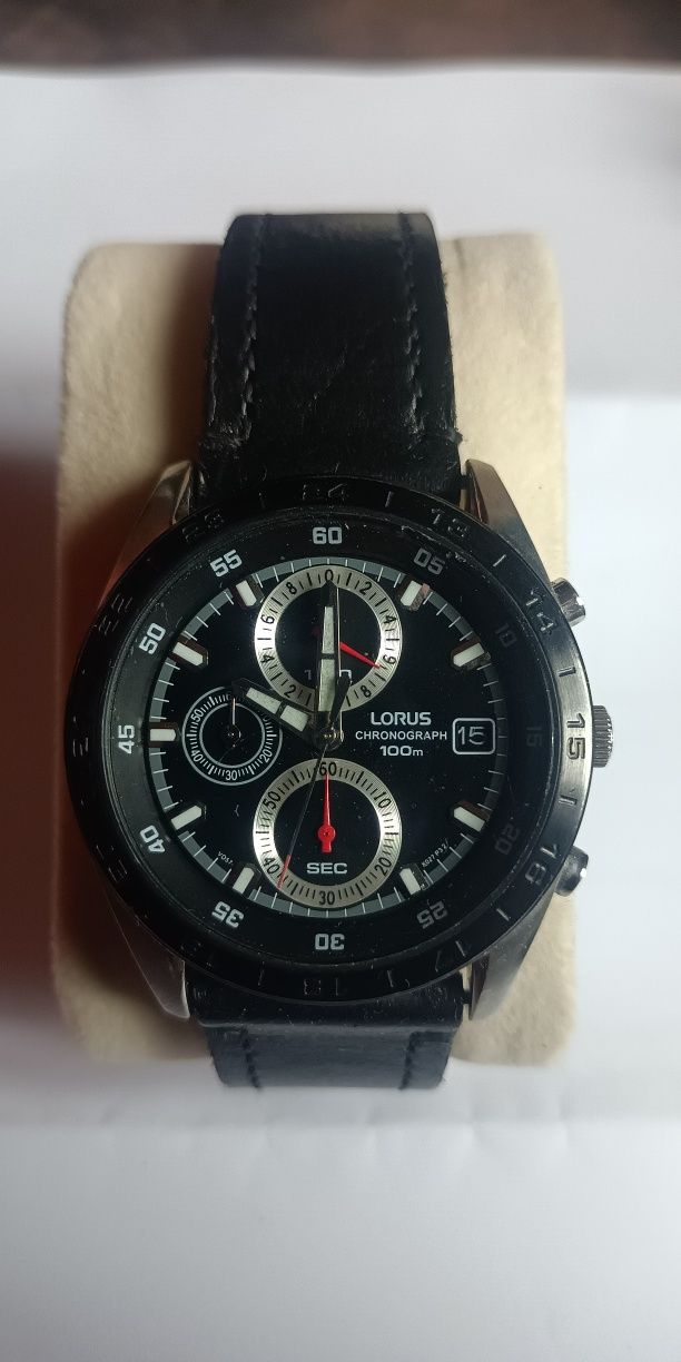 Zegarek lorus by Seiko hronograf na skórzanym pasku