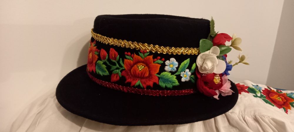 Strój łowicki dla chłopca