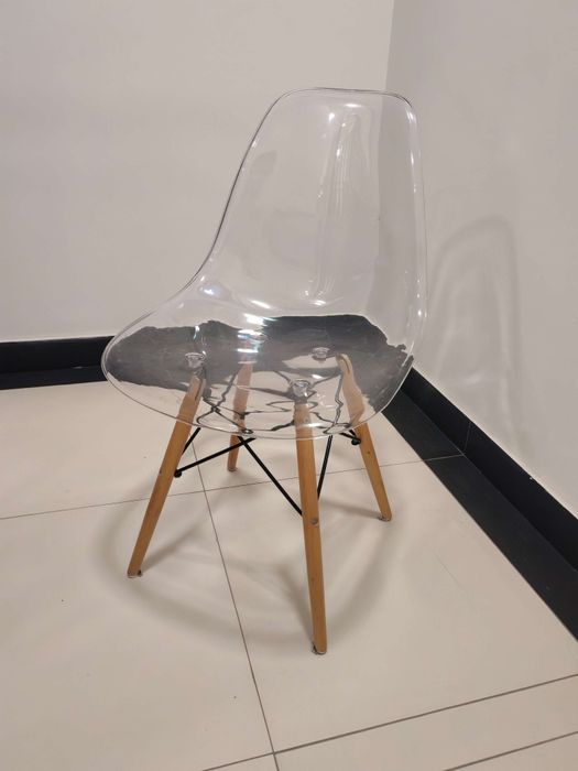 sprzedam 6 krzeseł OTAKE  nowoczesny desing 6 szt