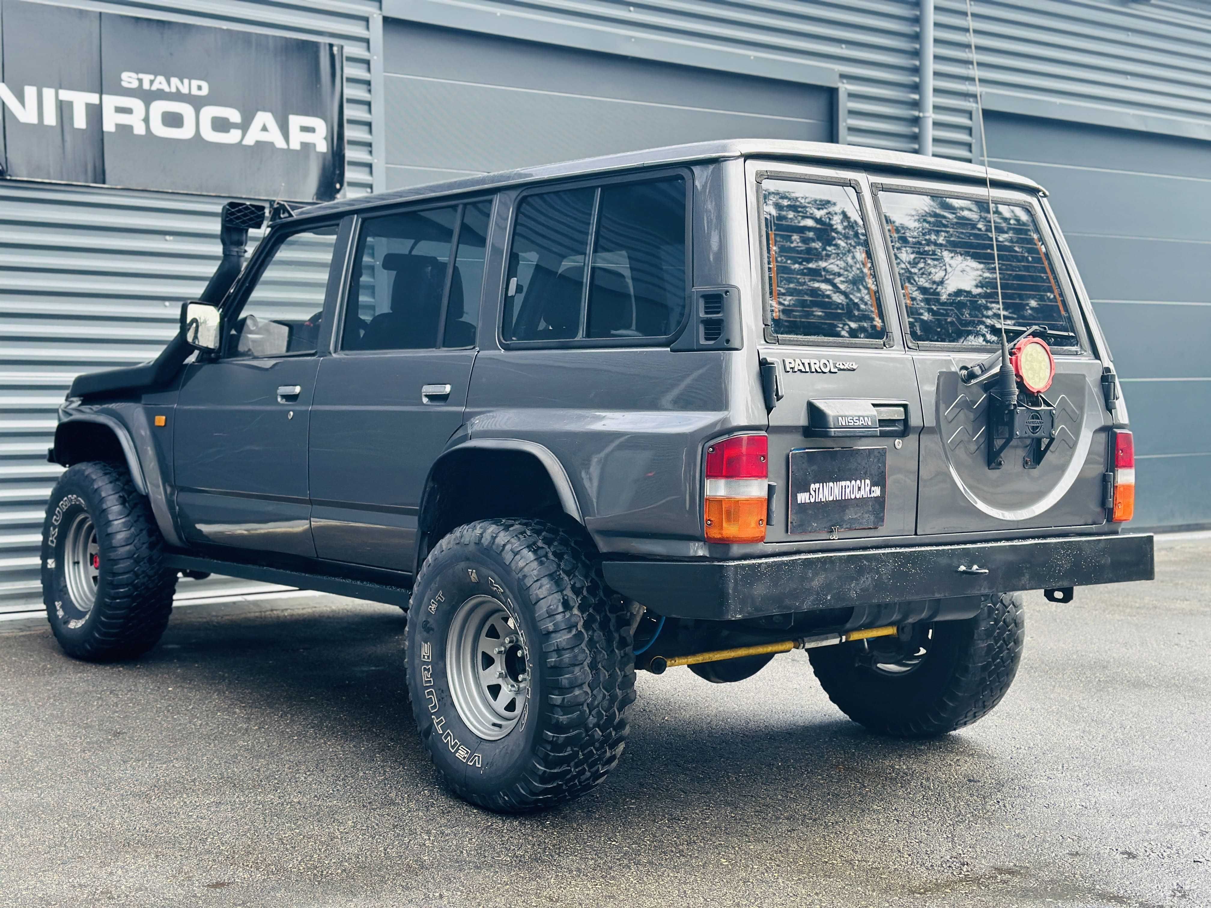 NISSAN PATROL GR Y60 2.8 TD 7 LUG C/ EXTRAS TT