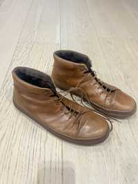 Oddam buty marki Camper rozm. 45