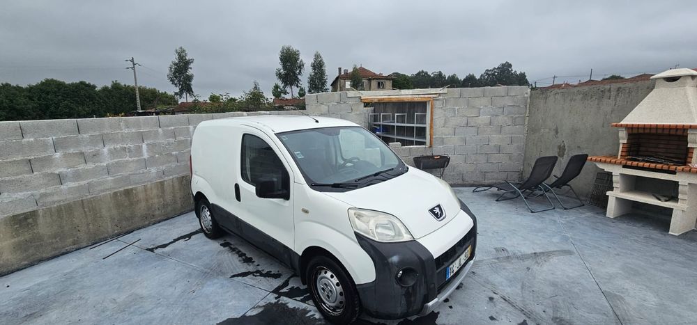 Peugeot Bipper 1.4 hdi com isolamento térmico