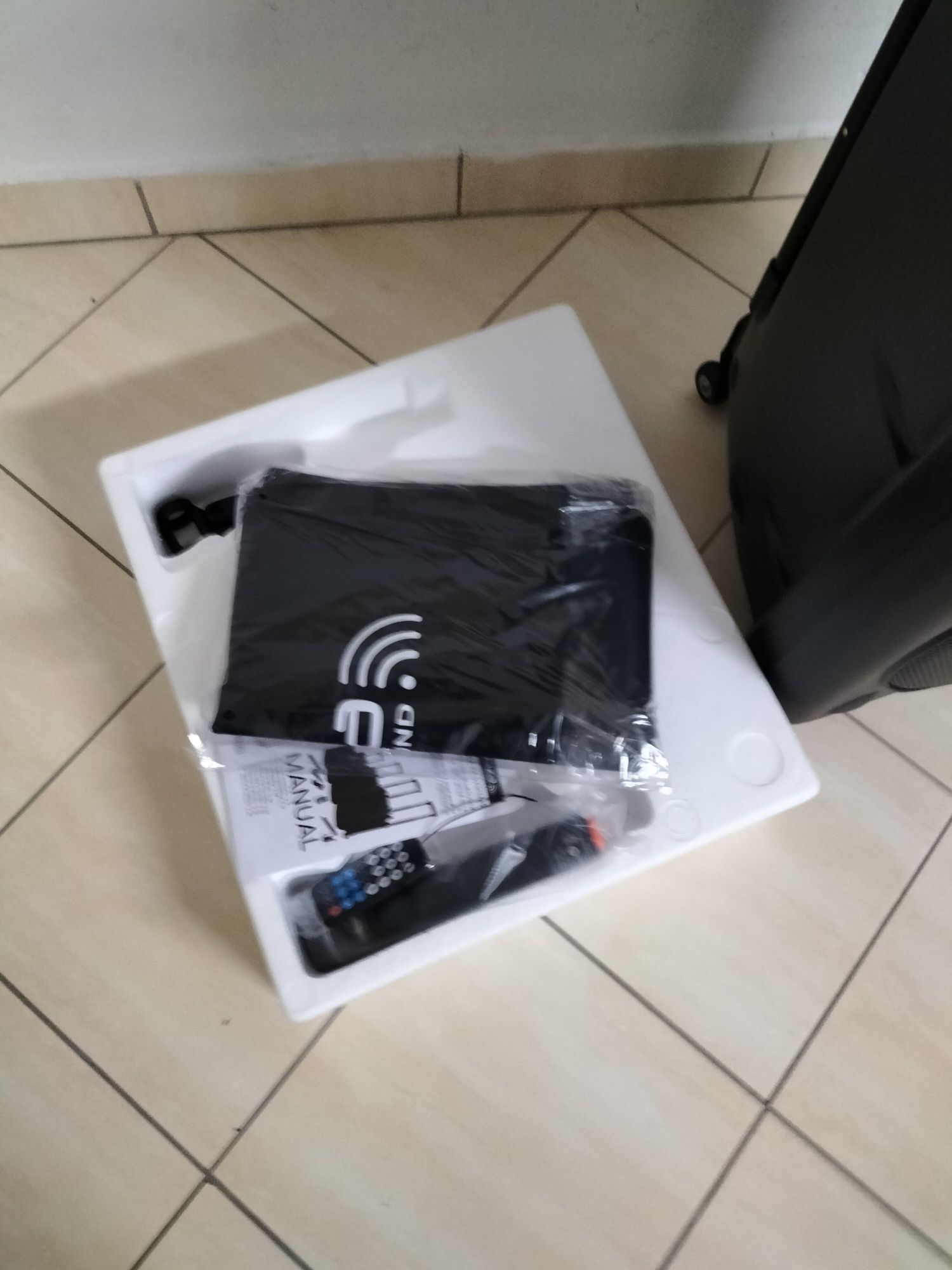 Przenośne Nagłośnienie Ibiza Port Vhf 15 cali bluetooth 800watt