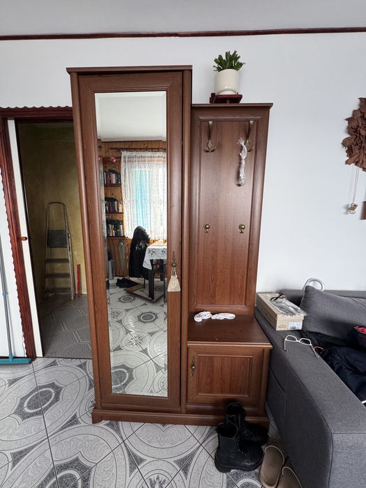 Sprzedam szafe z lustrem