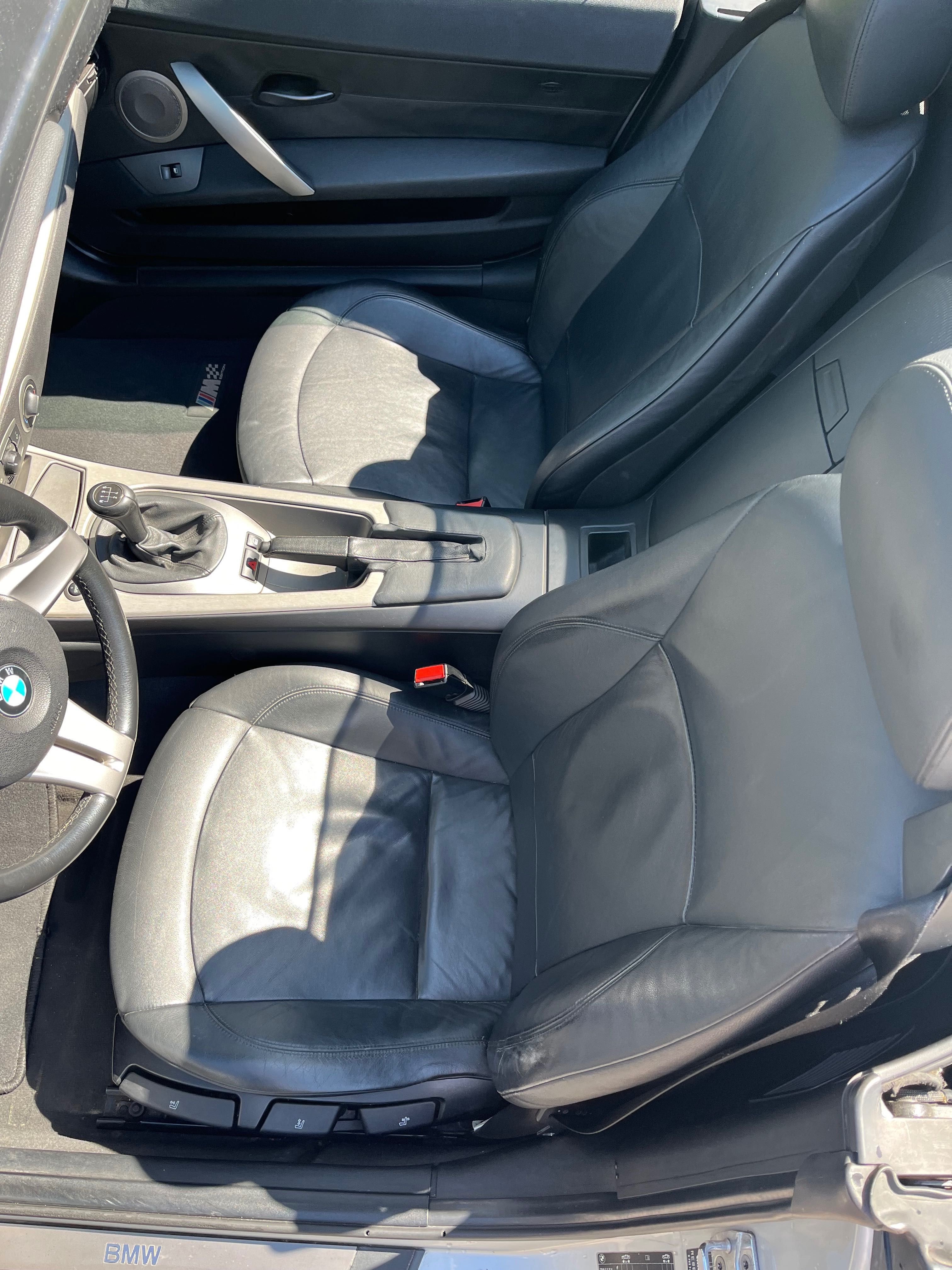 BMW Z4 2.5i 6 cilindros 192 cv, 113000 km muito estimado