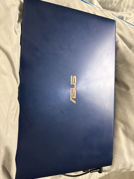 ASUS ZenBook 15 UX534F