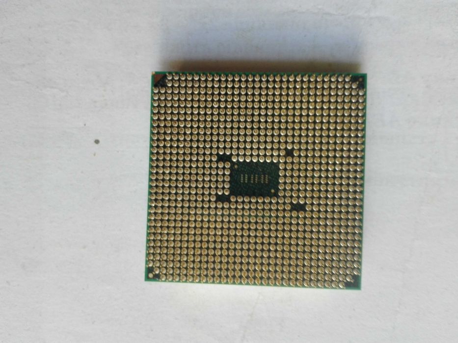 Процесор AMD A8 7600