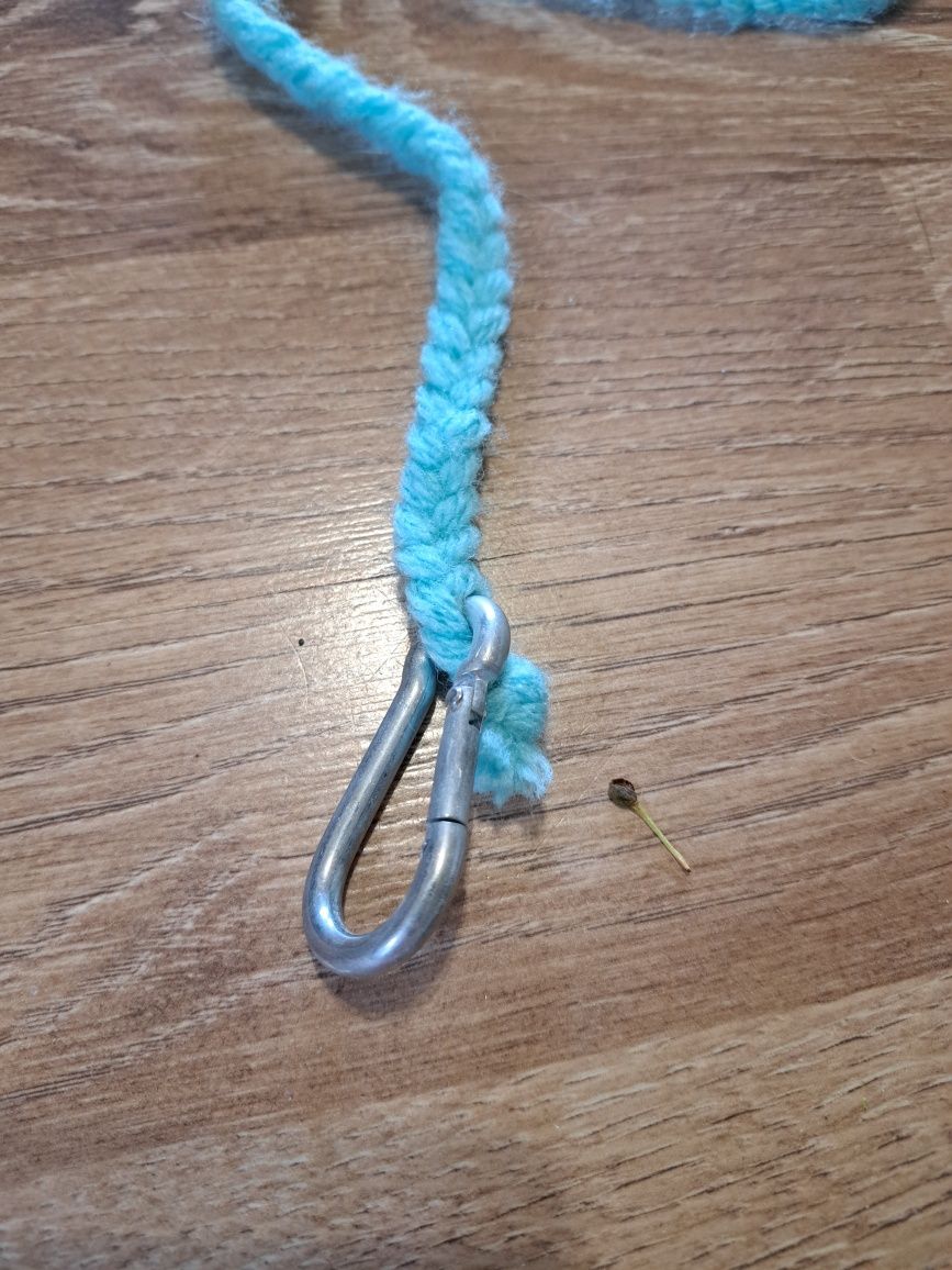 Sprzedam uwiąz dla hobby horse z gratisami