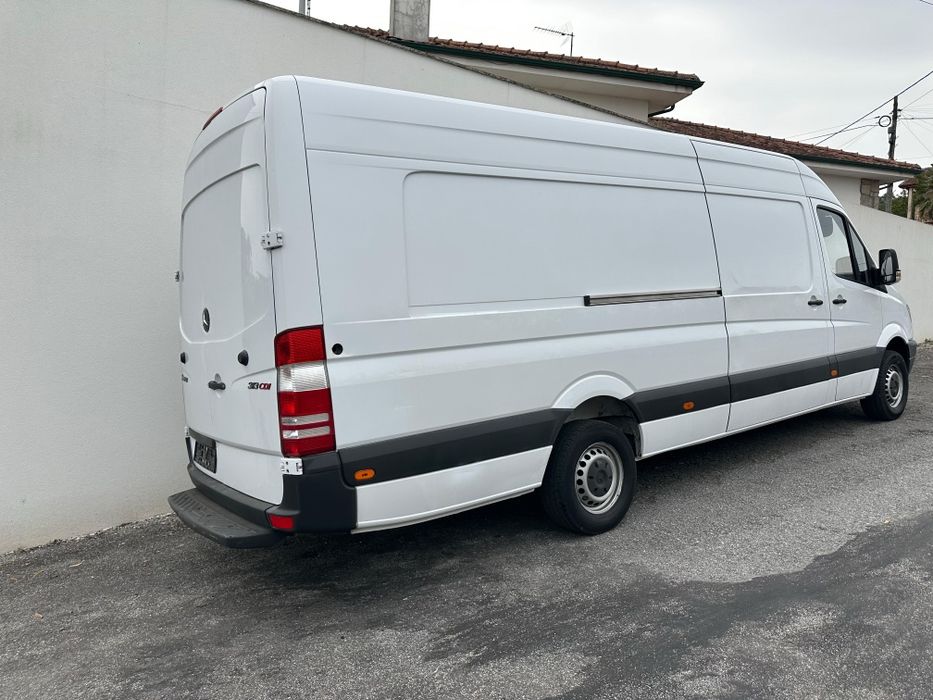 Mercedes Sprinter 313 CDI EXTRA LONGA Comprimento total: 7,34 metros