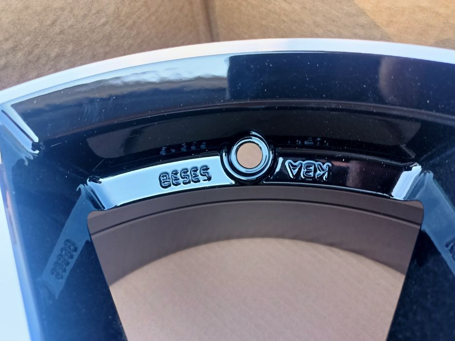 Felgi 19' Borbet 5x112 8jx19 ET44 57,1