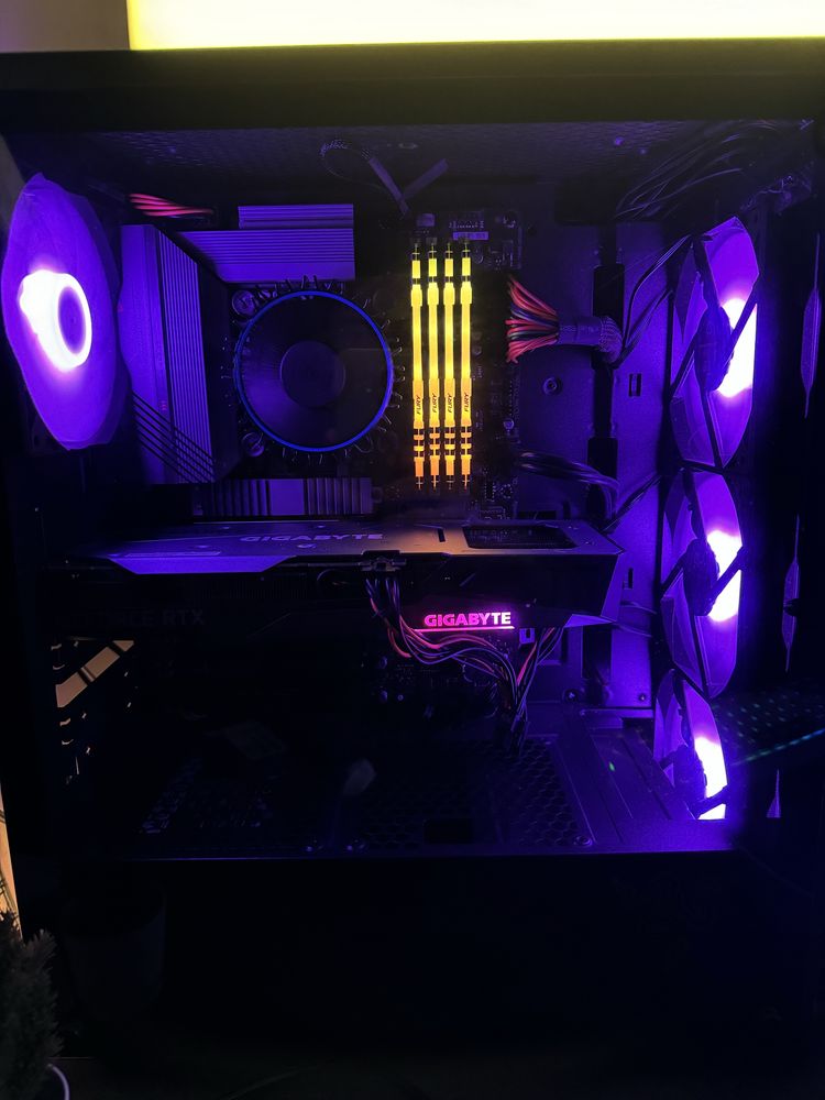 Komputer PC 32gb RAM RTX 3060TI intel i5 M2 RGB