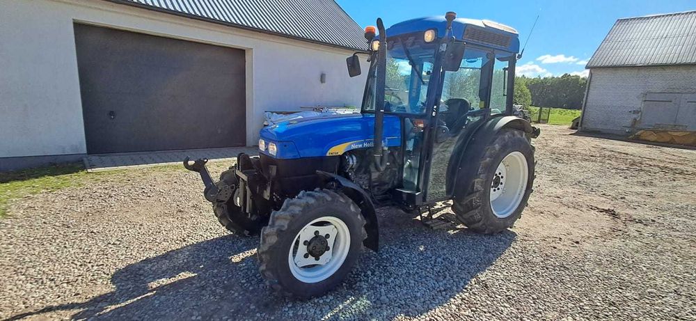 New Holland TN75 FA, sadowniczy