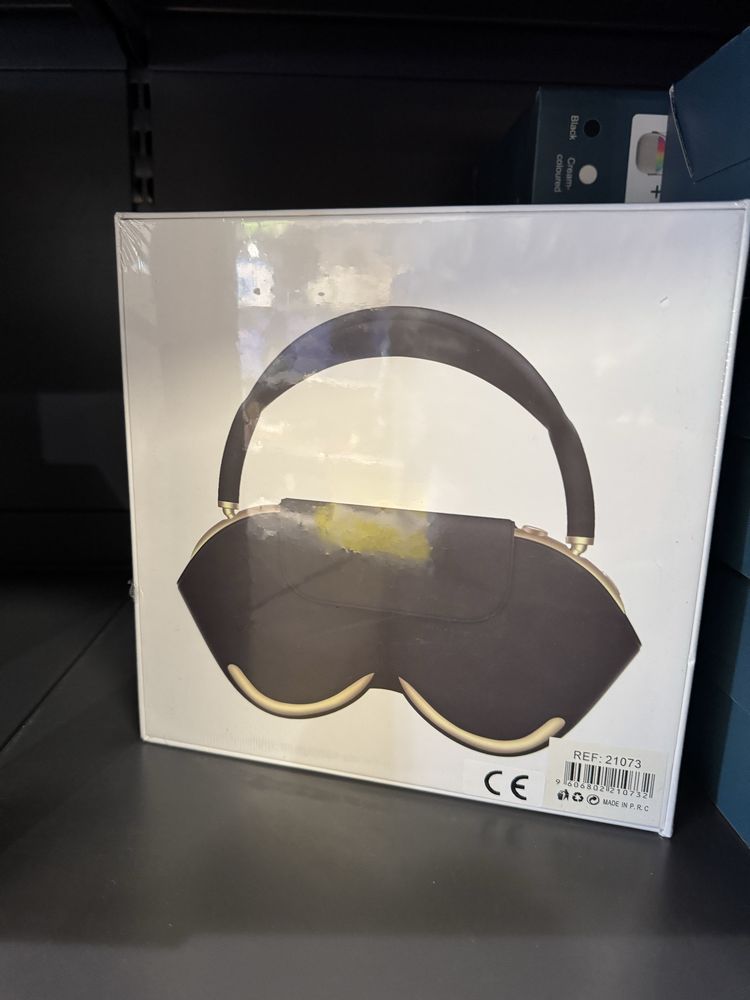 Inpods Max Preto e Dourado Novo