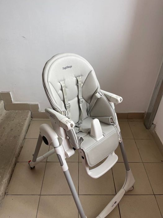 Стільчик для годування Peg Perego prima pappa follow me